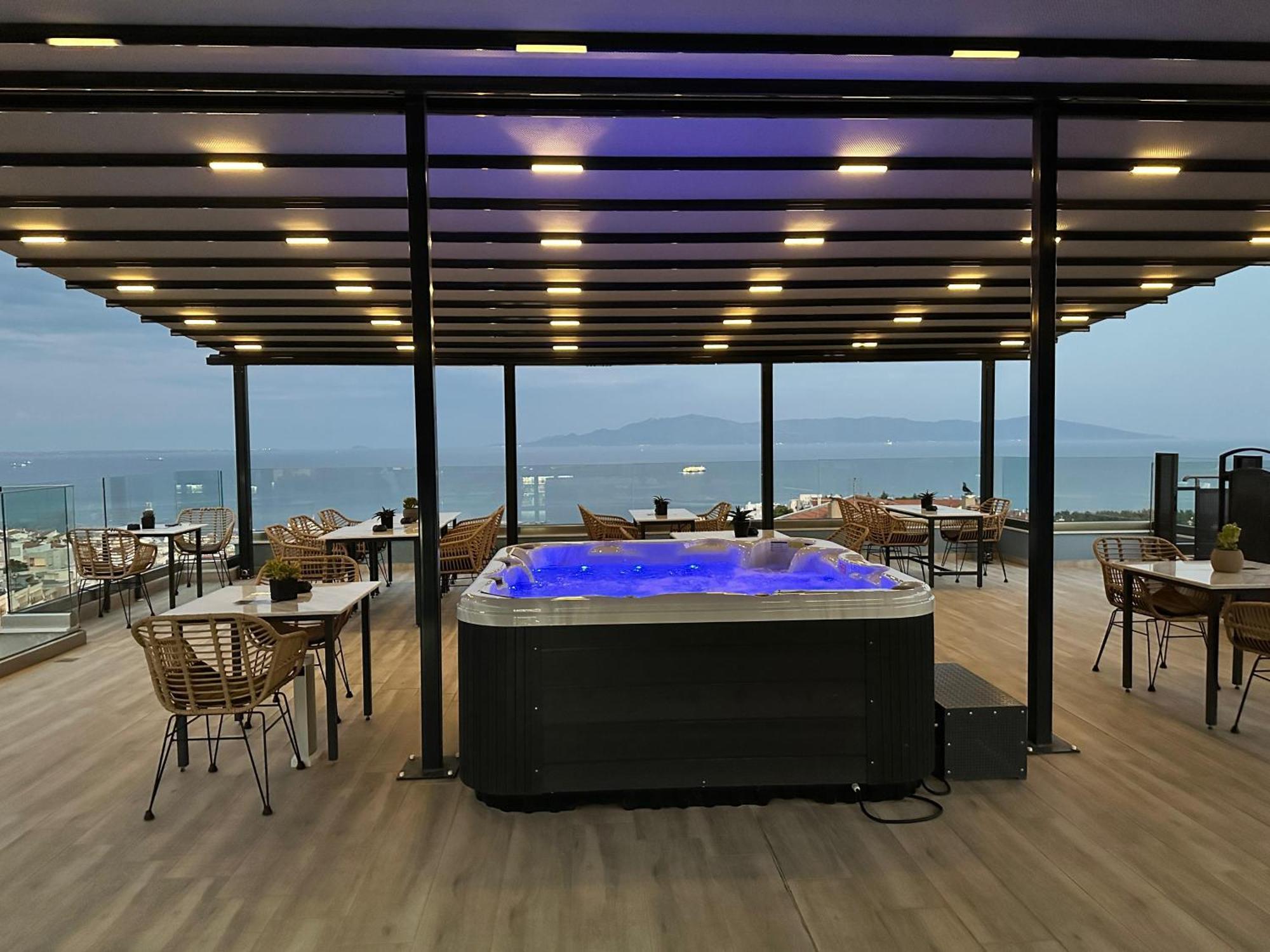 Blue View Apartments Кавала Екстериор снимка