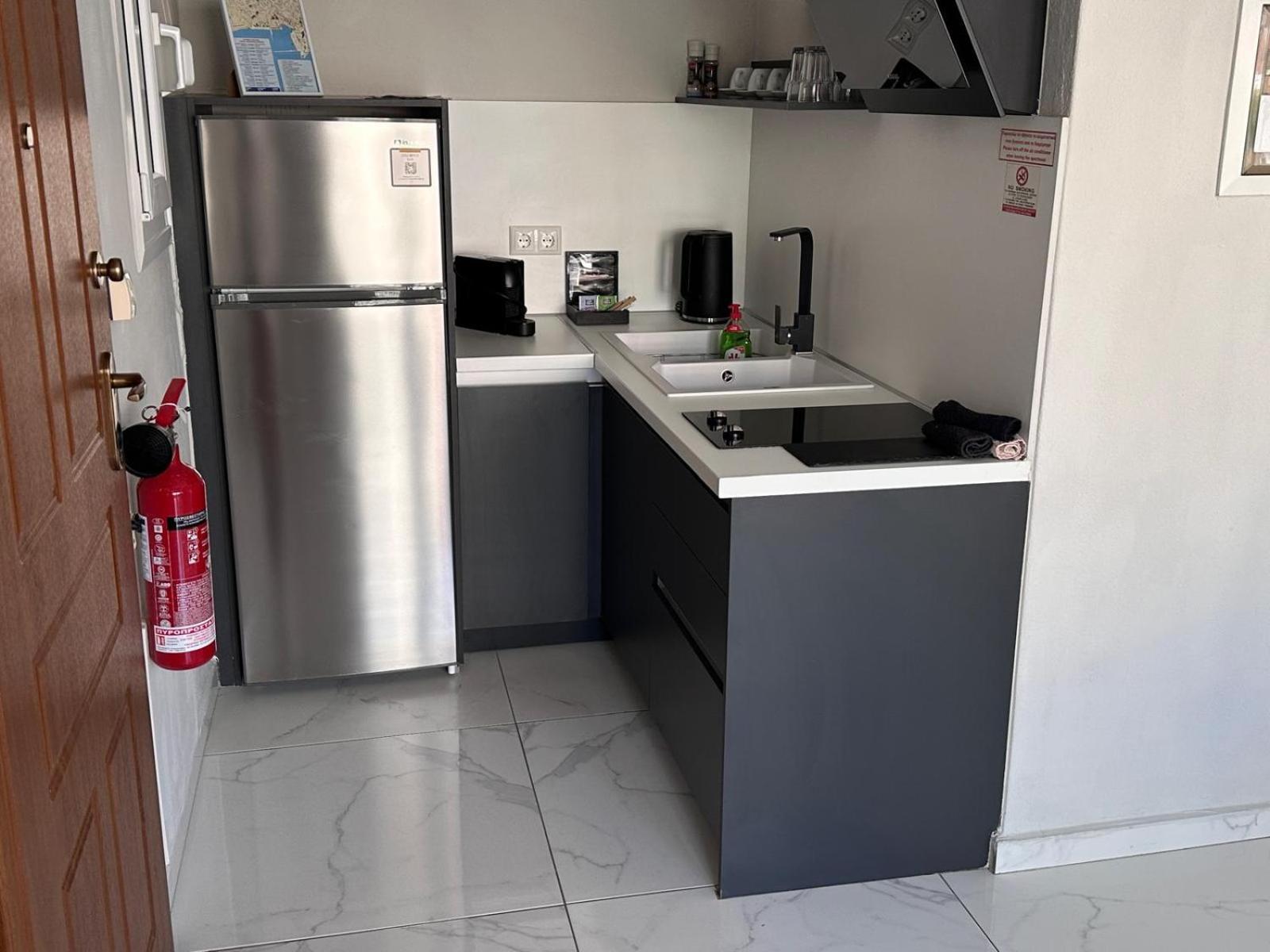Blue View Apartments Кавала Екстериор снимка