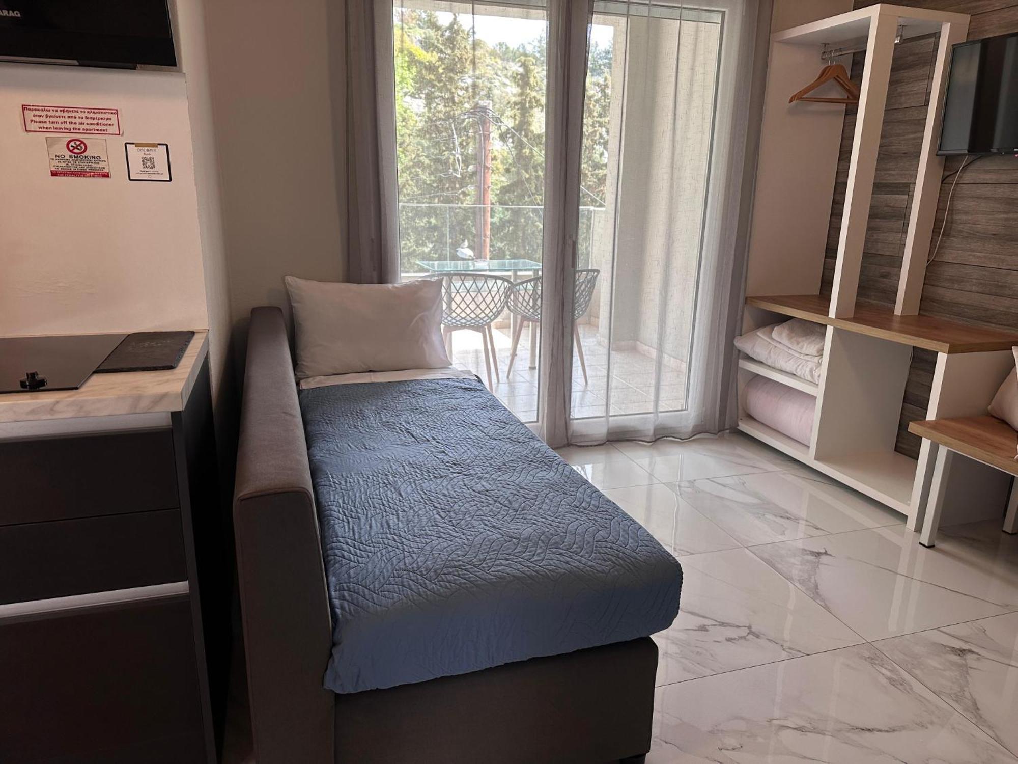 Blue View Apartments Кавала Екстериор снимка