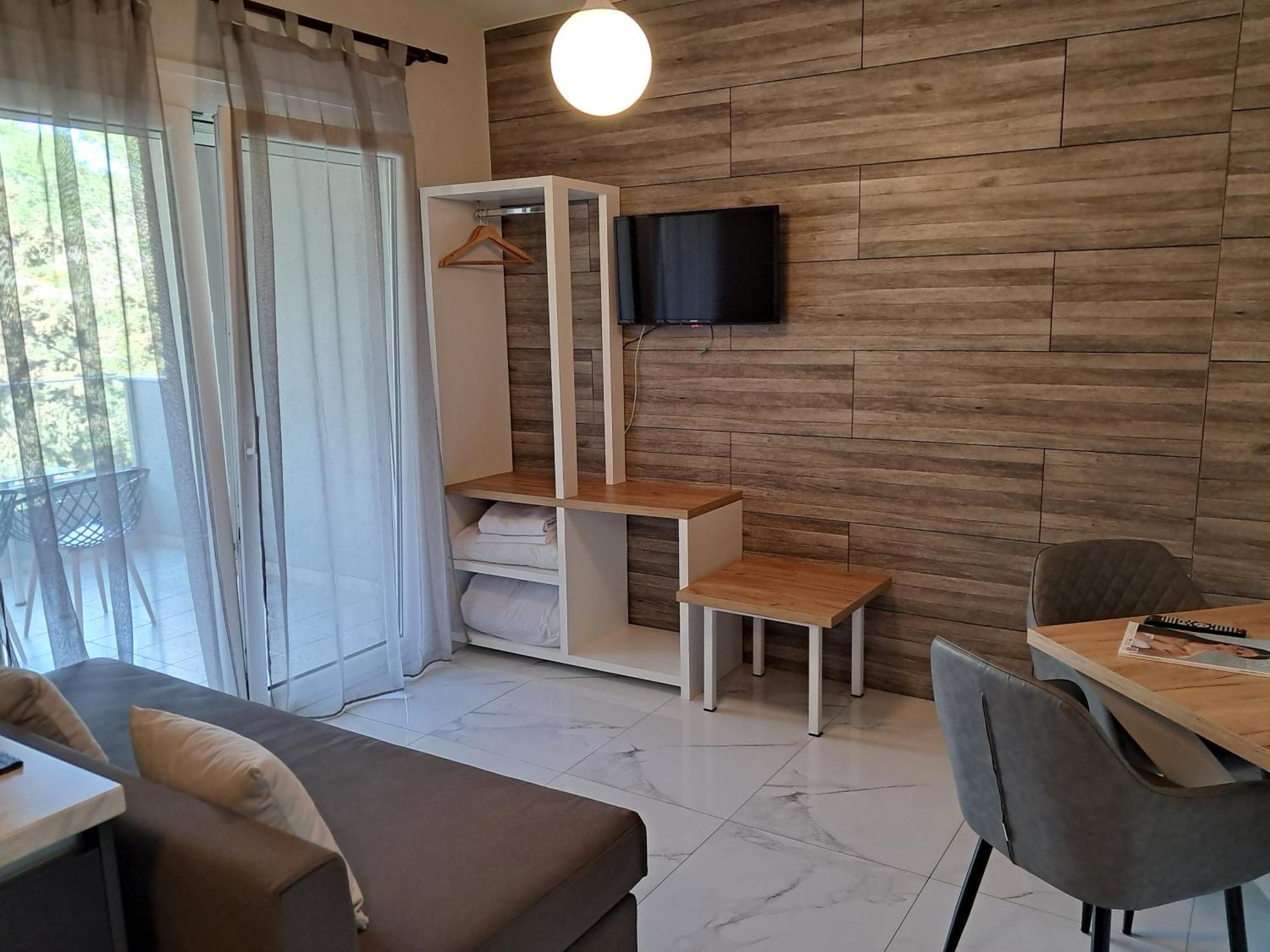 Blue View Apartments Кавала Екстериор снимка