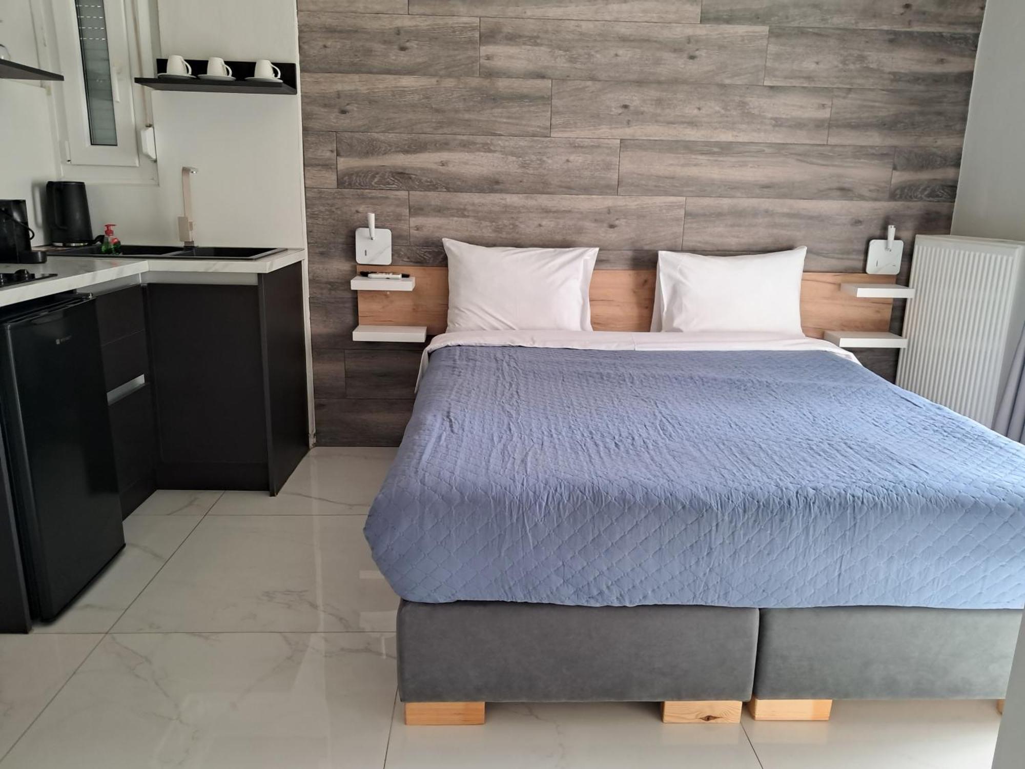 Blue View Apartments Кавала Екстериор снимка