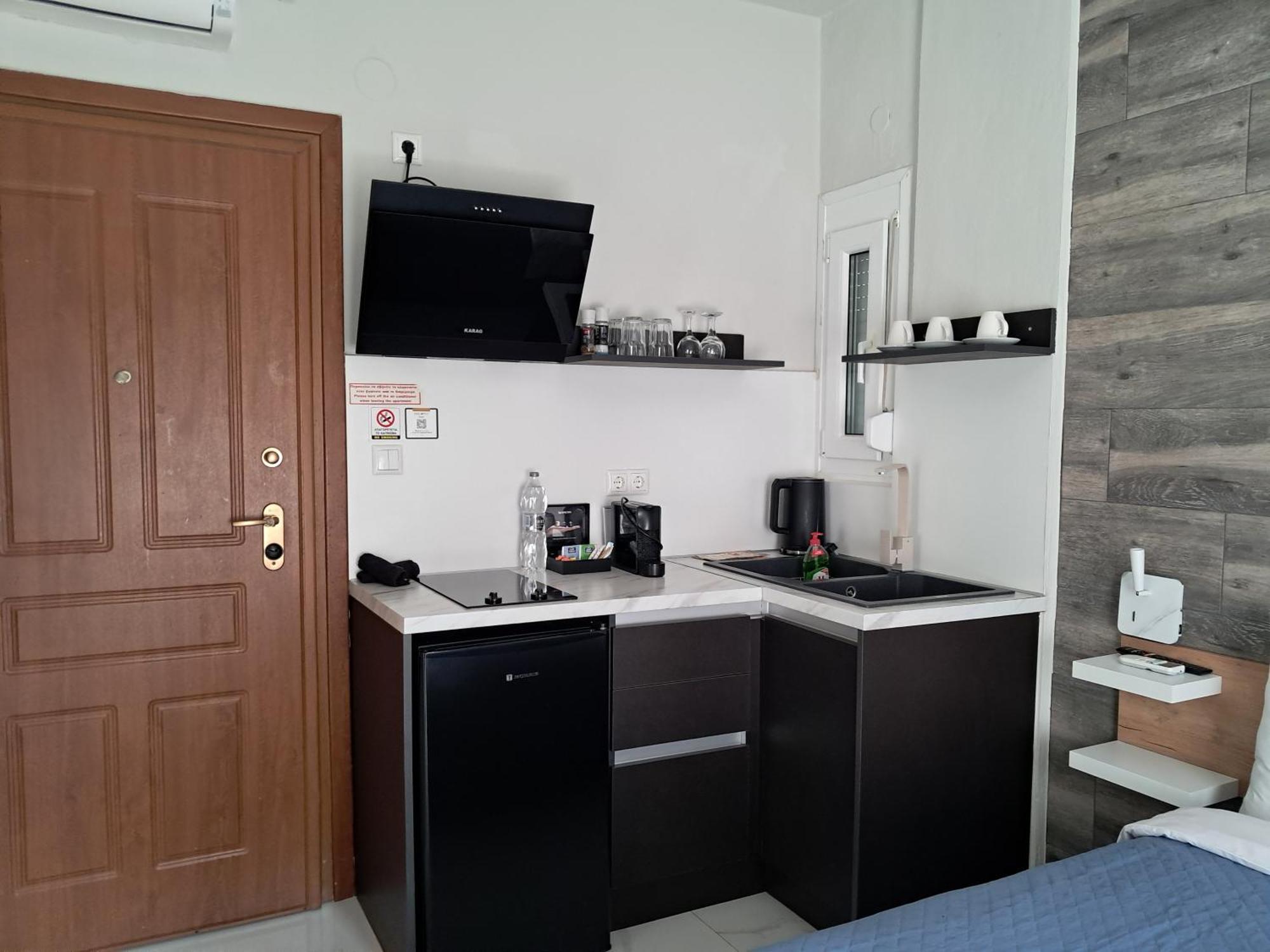 Blue View Apartments Кавала Екстериор снимка