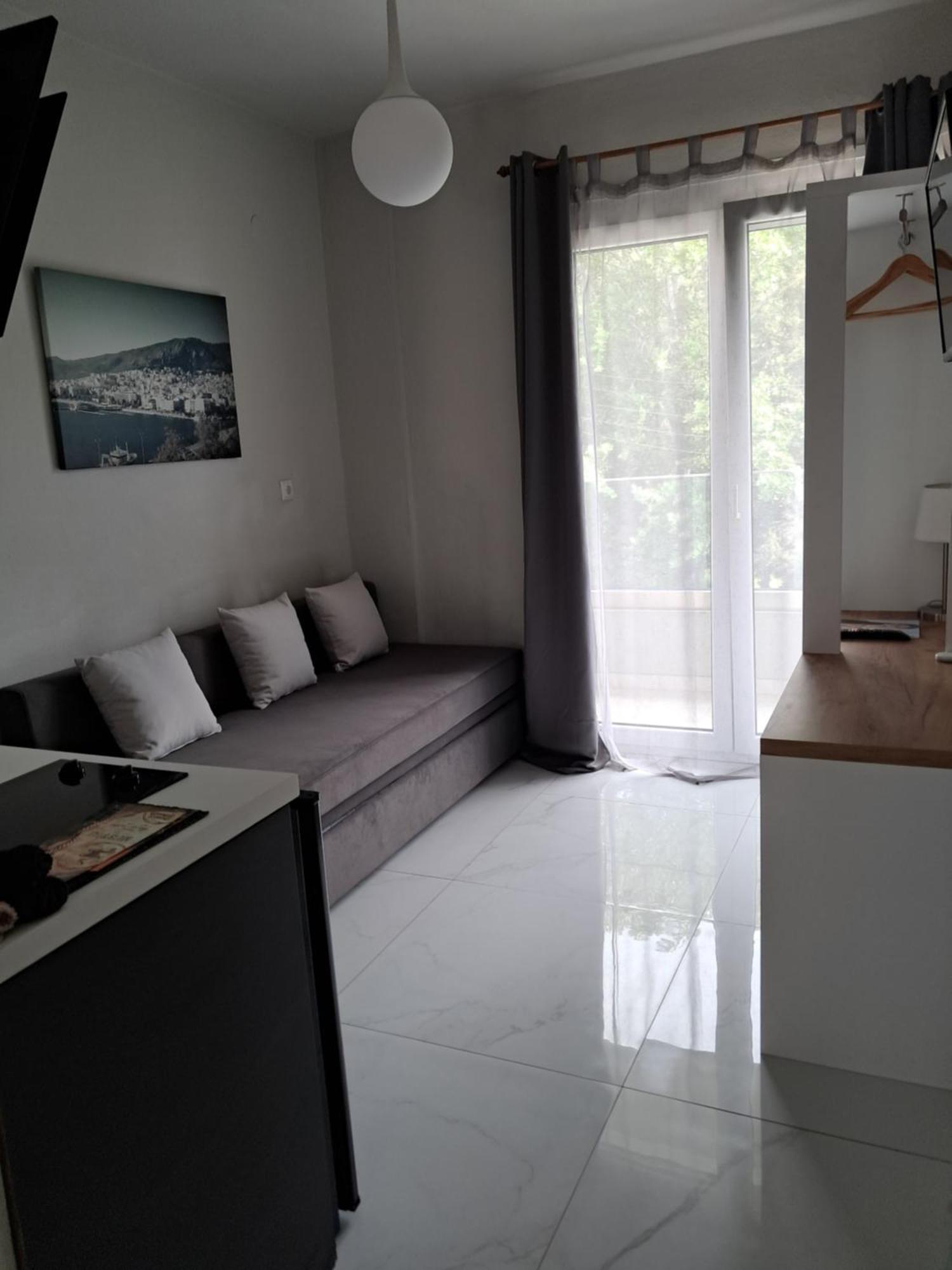 Blue View Apartments Кавала Екстериор снимка